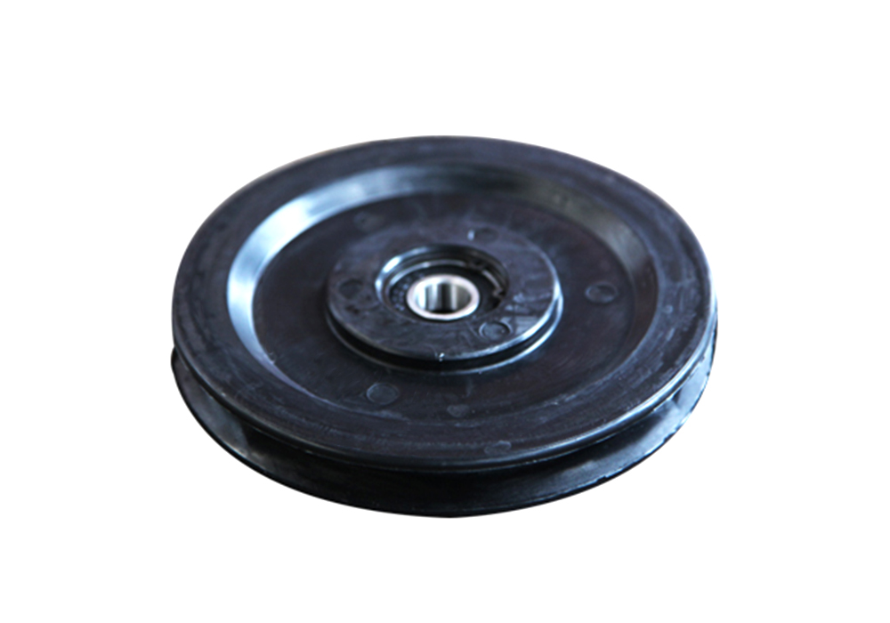 วงล้อประตูกรงปั้นจั่น