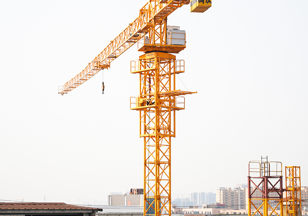 QTP63 (5610) หอคอยหัวแบน Crane 6t Jib Length 56m